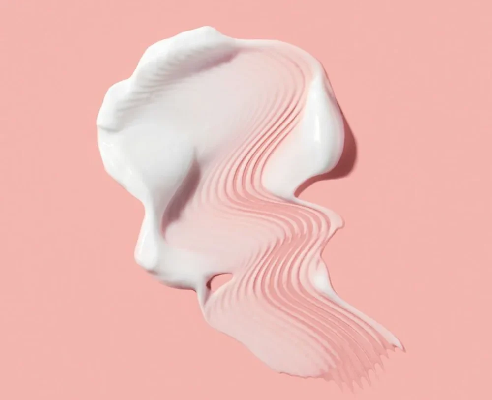 The world of clean beauty can be overwhelming. This is your definitive guide to understanding what truly makes a product "clean" and how these natural-based formulas can help you achieve healthy, vibrant skin. Discover the key ingredients to look for and what to avoid for a skincare routine you can feel good about.